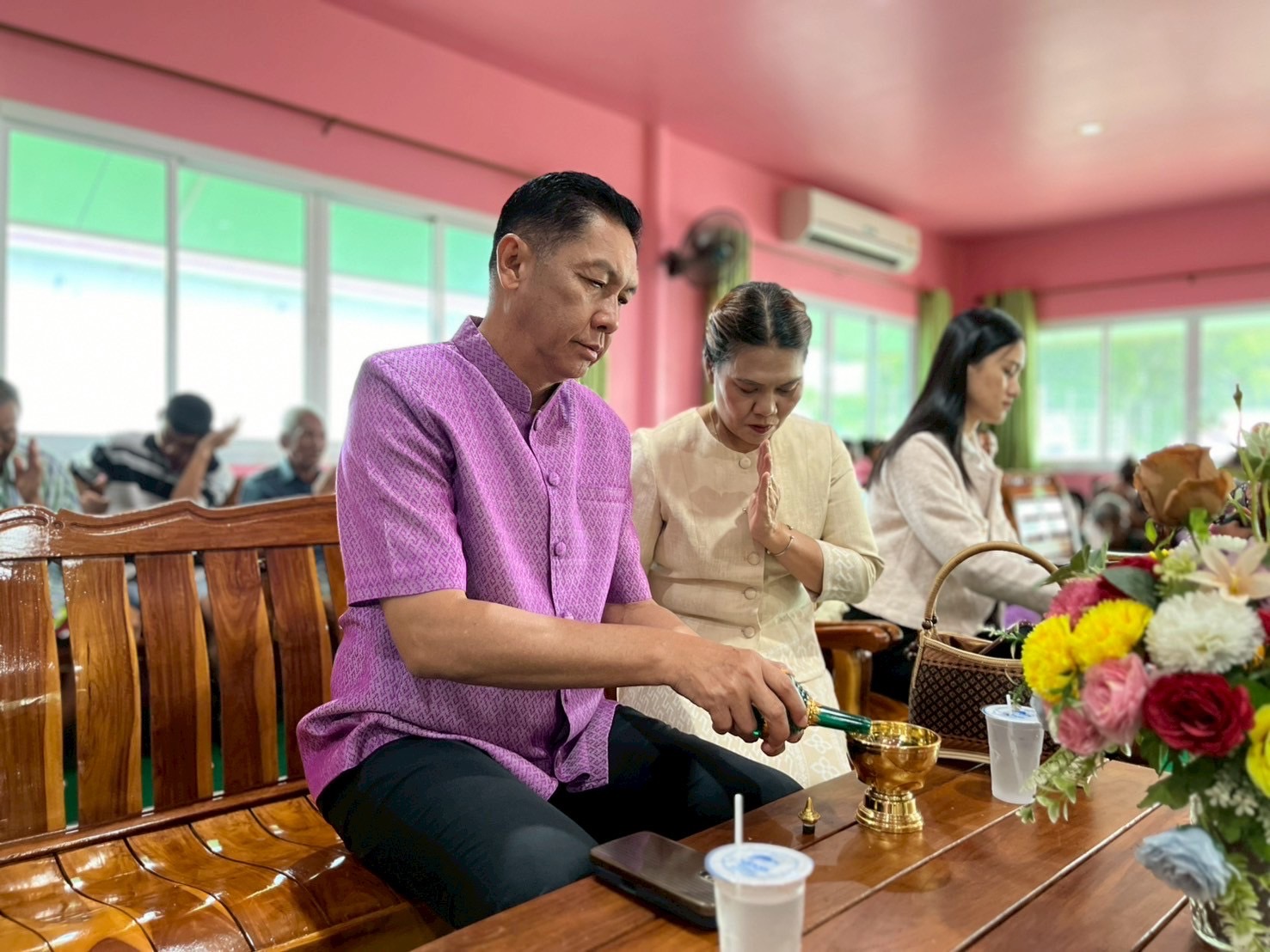 โครงการปรองดองสมานฉันท์ โดยใช้หลักธรรมทางศาสนา"ขยายผลสู่ หมู่บ้านศีลธรรม"